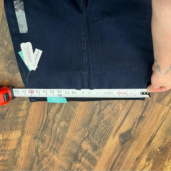 NWT Maurices Womens Large/Long Blue Dark Wash Stretchy Denim Flare Pants - Picture 7 of 7